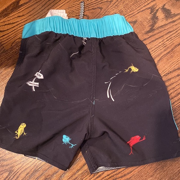 3T billabong Board Shorts - Picture 3 of 3